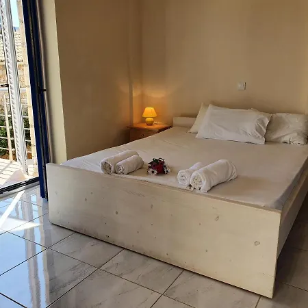 Apartment Lefktro 4 *