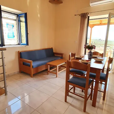 Lefktro 4 Apartment