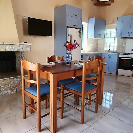 Apartment Lefktro 4 *