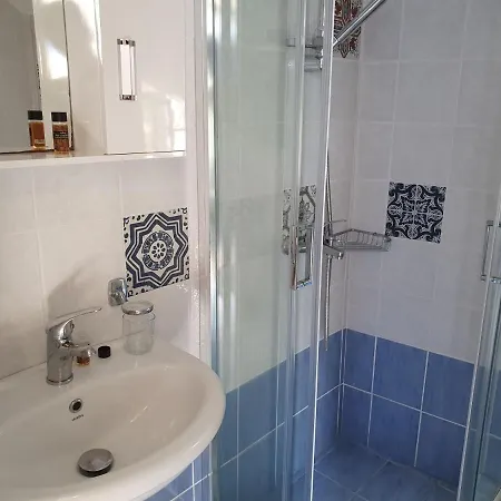 Apartment Lefktro 4